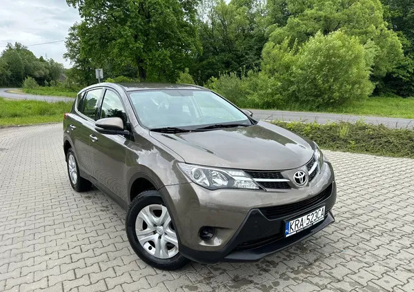 toyota rav4 małopolskie Toyota RAV4 cena 54900 przebieg: 97000, rok produkcji 2013 z Głubczyce